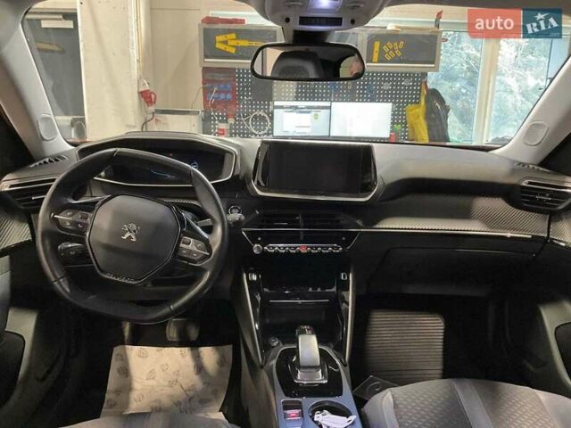 Помаранчевий Пежо 2008, об'ємом двигуна 0 л та пробігом 82 тис. км за 17000 $, фото 22 на Automoto.ua
