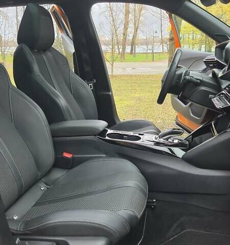 Оранжевый Пежо 2008, объемом двигателя 1.2 л и пробегом 90 тыс. км за 20000 $, фото 6 на Automoto.ua