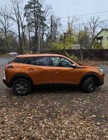 Оранжевый Пежо 2008, объемом двигателя 1.2 л и пробегом 84 тыс. км за 17500 $, фото 2 на Automoto.ua