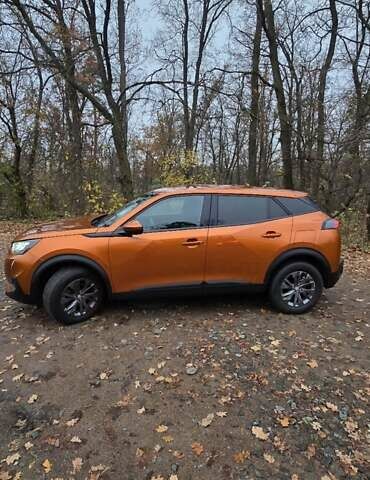 Оранжевый Пежо 2008, объемом двигателя 1.2 л и пробегом 84 тыс. км за 17500 $, фото 8 на Automoto.ua