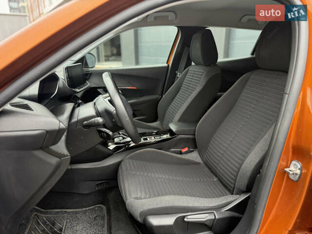 Помаранчевий Пежо 2008, об'ємом двигуна 0 л та пробігом 68 тис. км за 16600 $, фото 7 на Automoto.ua