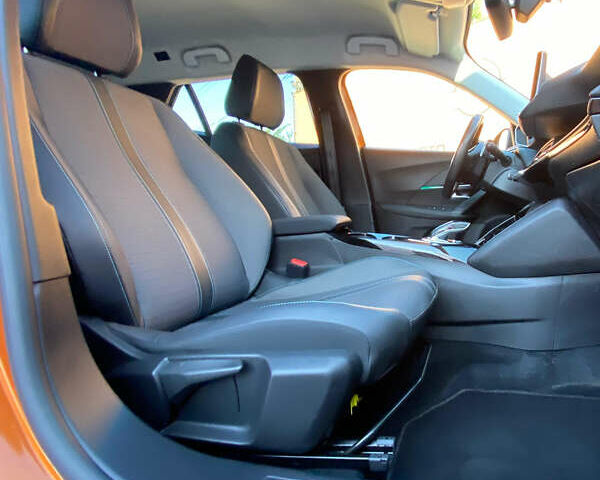 Пежо 2008 2021 в Ровно на Automoto.ua Оранжевый Пежо 2008, объемом двигателя 1.5 л и пробегом 178 тыс. км за 19500 $, фото 21 на Automoto.ua