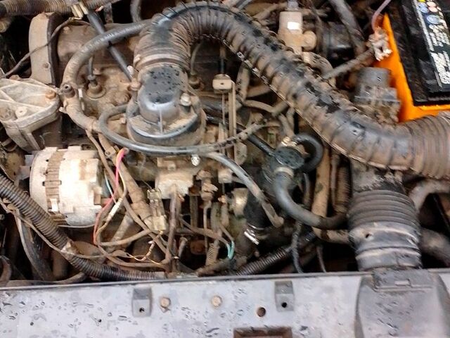 Белый Пежо 205, объемом двигателя 1.9 л и пробегом 228 тыс. км за 2000 $, фото 1 на Automoto.ua