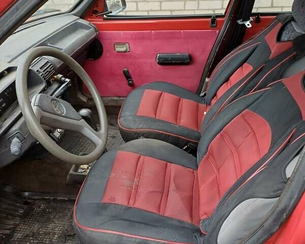 Червоний Пежо 205, об'ємом двигуна 1.4 л та пробігом 250 тис. км за 800 $, фото 13 на Automoto.ua