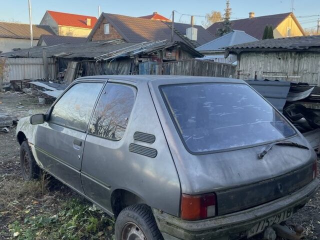 Сірий Пежо 205, об'ємом двигуна 1.1 л та пробігом 200 тис. км за 500 $, фото 3 на Automoto.ua