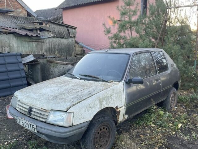 Сірий Пежо 205, об'ємом двигуна 1.1 л та пробігом 200 тис. км за 500 $, фото 1 на Automoto.ua