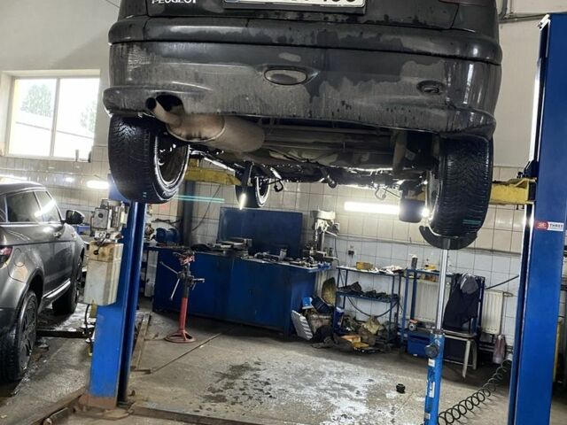 Черный Пежо 206, объемом двигателя 1.6 л и пробегом 237 тыс. км за 700 $, фото 2 на Automoto.ua