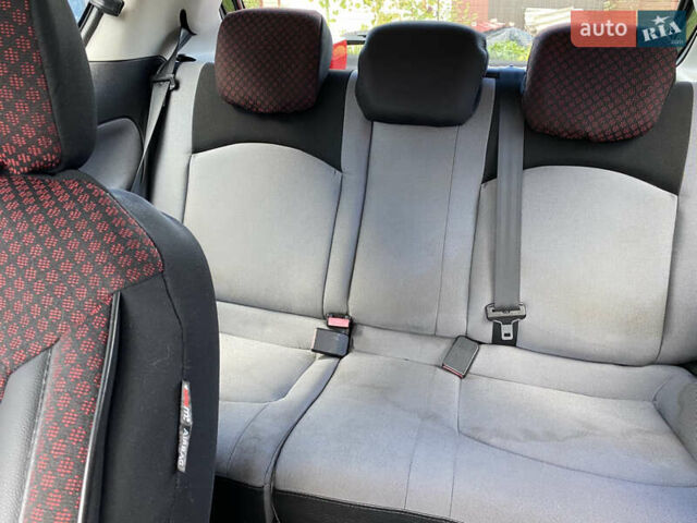 Чорний Пежо 206, об'ємом двигуна 1.1 л та пробігом 208 тис. км за 2500 $, фото 12 на Automoto.ua