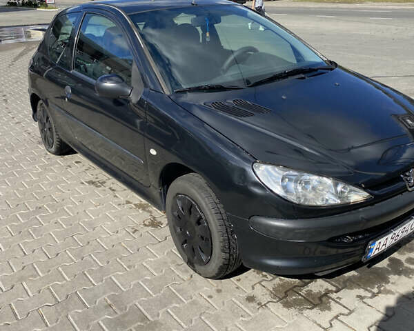 Чорний Пежо 206, об'ємом двигуна 1.1 л та пробігом 208 тис. км за 2500 $, фото 2 на Automoto.ua