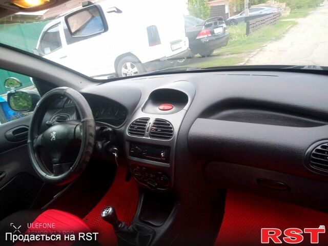 Черный Пежо 206, объемом двигателя 1.4 л и пробегом 0 тыс. км за 3300 $, фото 6 на Automoto.ua