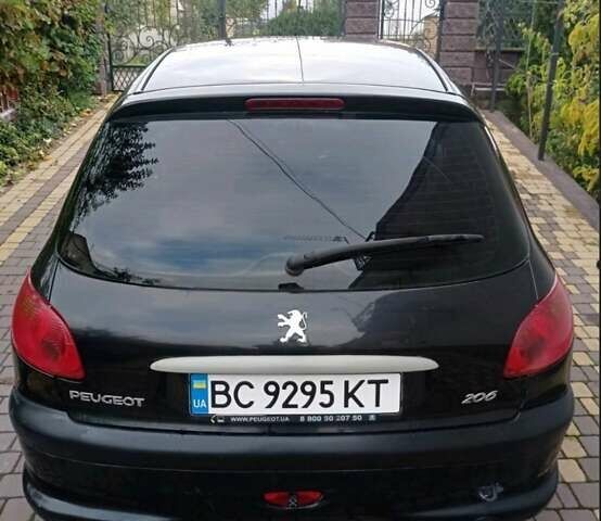 Чорний Пежо 206, об'ємом двигуна 1.4 л та пробігом 150 тис. км за 3000 $, фото 7 на Automoto.ua