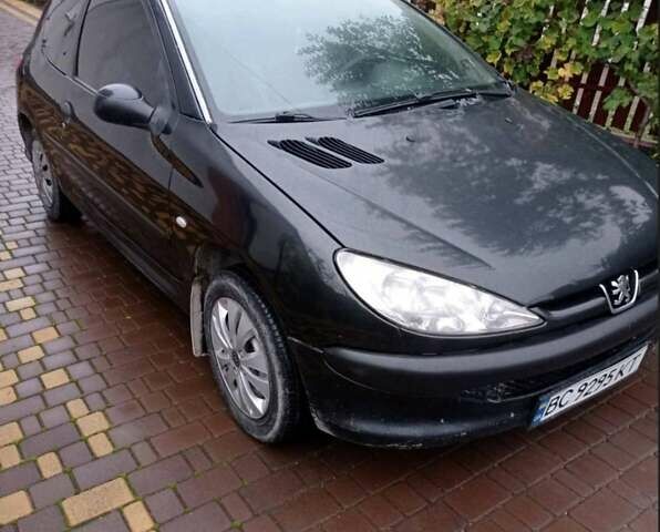 Чорний Пежо 206, об'ємом двигуна 1.4 л та пробігом 150 тис. км за 3000 $, фото 16 на Automoto.ua