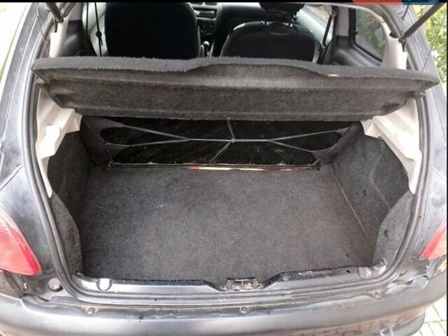 Чорний Пежо 206, об'ємом двигуна 1.4 л та пробігом 150 тис. км за 3000 $, фото 4 на Automoto.ua