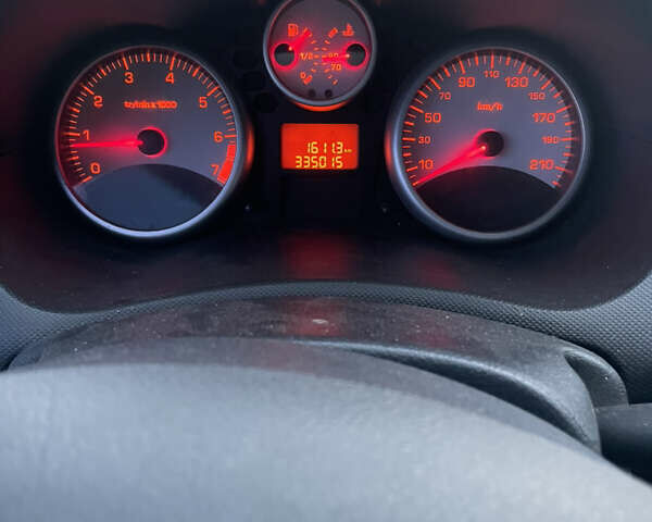 Черный Пежо 206, объемом двигателя 1.1 л и пробегом 335 тыс. км за 3200 $, фото 7 на Automoto.ua