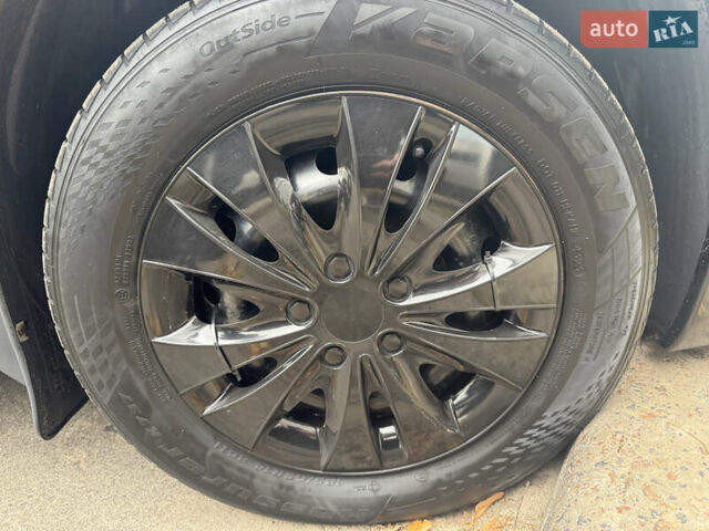 Чорний Пежо 206, об'ємом двигуна 1.4 л та пробігом 127 тис. км за 4000 $, фото 17 на Automoto.ua