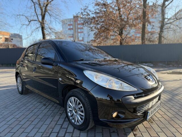 Черный Пежо 206, объемом двигателя 1.4 л и пробегом 152 тыс. км за 4500 $, фото 6 на Automoto.ua