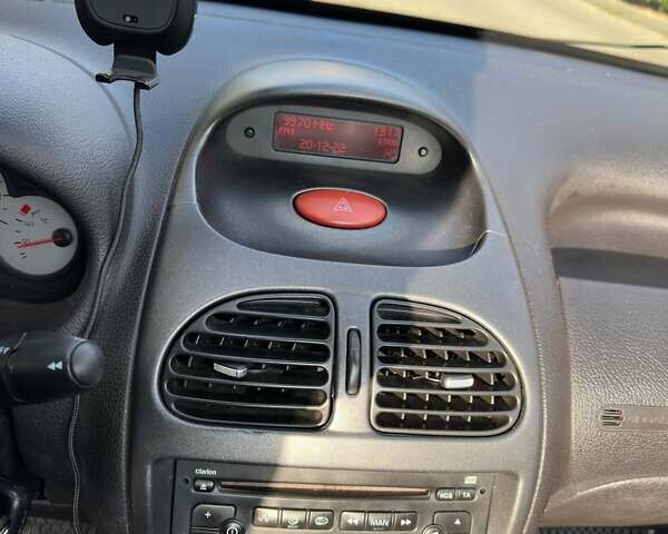 Черный Пежо 206, объемом двигателя 1.59 л и пробегом 231 тыс. км за 3600 $, фото 12 на Automoto.ua