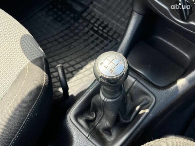 Черный Пежо 206, объемом двигателя 1.6 л и пробегом 134 тыс. км за 3380 $, фото 22 на Automoto.ua