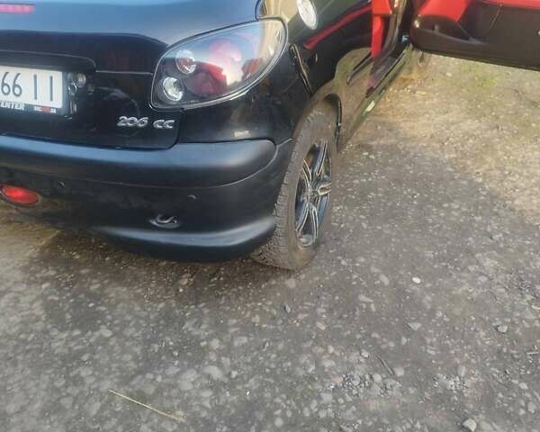 Чорний Пежо 206, об'ємом двигуна 1.59 л та пробігом 37 тис. км за 3500 $, фото 3 на Automoto.ua