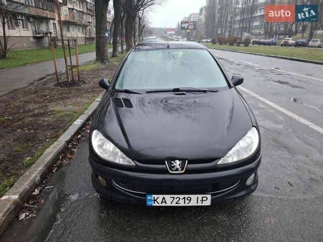Черный Пежо 206, объемом двигателя 1.4 л и пробегом 151 тыс. км за 2500 $, фото 8 на Automoto.ua