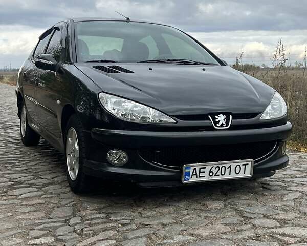 Пежо 206 2008 в Никополе на Automoto.ua Черный Пежо 206, объемом двигателя 1.36 л и пробегом 139 тыс. км за 4300 $, фото 6 на Automoto.ua