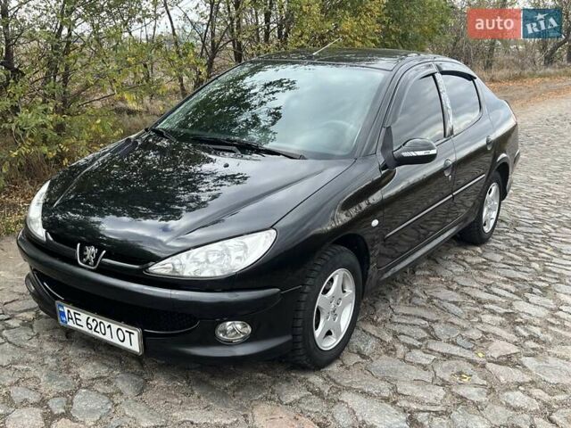 Пежо 206 2008 в Никополе на Automoto.ua Черный Пежо 206, объемом двигателя 1.36 л и пробегом 139 тыс. км за 4300 $, фото 8 на Automoto.ua