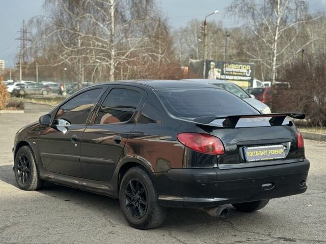 Чорний Пежо 206, об'ємом двигуна 0 л та пробігом 250 тис. км за 3300 $, фото 3 на Automoto.ua