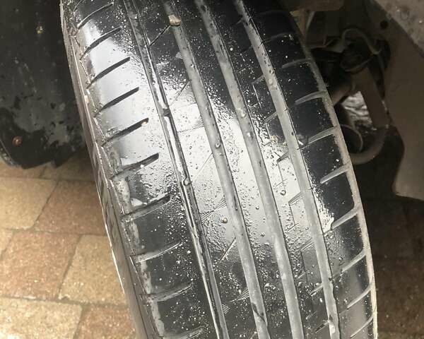 Чорний Пежо 206, об'ємом двигуна 1.12 л та пробігом 147 тис. км за 2700 $, фото 5 на Automoto.ua