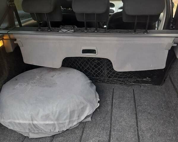 Черный Пежо 206, объемом двигателя 1.4 л и пробегом 286 тыс. км за 3160 $, фото 4 на Automoto.ua