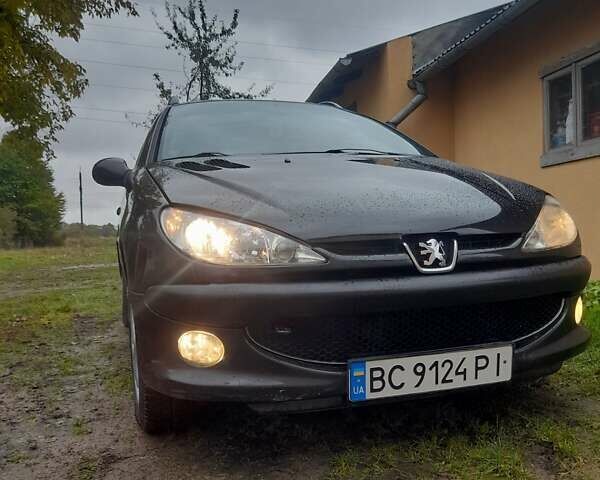 Черный Пежо 206, объемом двигателя 1.4 л и пробегом 286 тыс. км за 3160 $, фото 24 на Automoto.ua