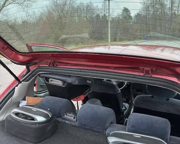 Красный Пежо 206, объемом двигателя 1.4 л и пробегом 179 тыс. км за 3600 $, фото 19 на Automoto.ua