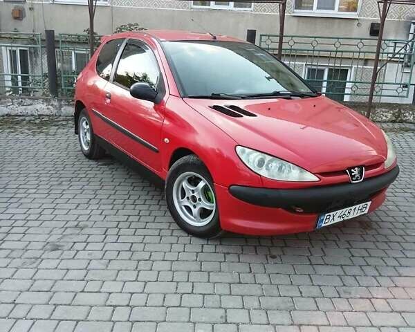 Червоний Пежо 206, об'ємом двигуна 1.1 л та пробігом 180 тис. км за 2200 $, фото 9 на Automoto.ua