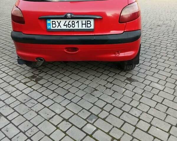 Червоний Пежо 206, об'ємом двигуна 1.1 л та пробігом 180 тис. км за 2200 $, фото 8 на Automoto.ua