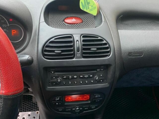 Червоний Пежо 206, об'ємом двигуна 1.6 л та пробігом 218 тис. км за 3500 $, фото 13 на Automoto.ua