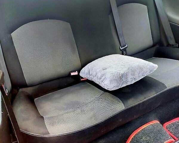 Красный Пежо 206, объемом двигателя 1.4 л и пробегом 211 тыс. км за 3000 $, фото 8 на Automoto.ua