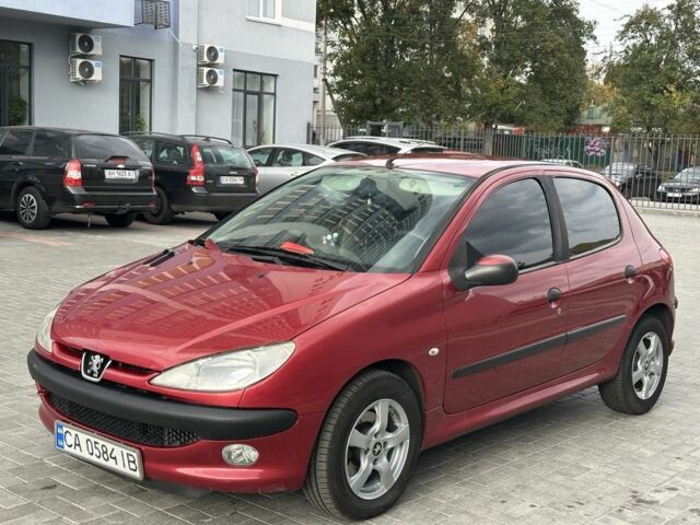 Красный Пежо 206, объемом двигателя 1.6 л и пробегом 195 тыс. км за 3750 $, фото 8 на Automoto.ua