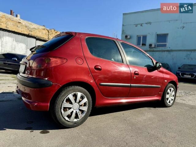 Червоний Пежо 206, об'ємом двигуна 0 л та пробігом 133 тис. км за 2500 $, фото 8 на Automoto.ua