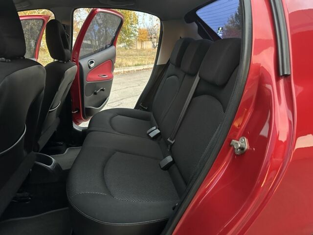 Красный Пежо 206, объемом двигателя 1.4 л и пробегом 119 тыс. км за 4500 $, фото 8 на Automoto.ua