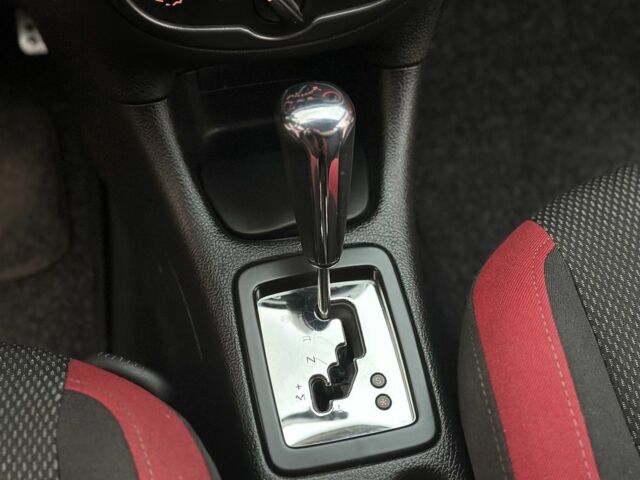 Красный Пежо 206, объемом двигателя 1.4 л и пробегом 119 тыс. км за 4500 $, фото 15 на Automoto.ua