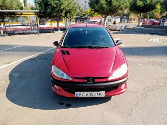 Пежо 206 2008 в Одессе на Automoto.ua Красный Пежо 206, объемом двигателя 1.4 л и пробегом 280 тыс. км за 3000 $, фото 5 на Automoto.ua