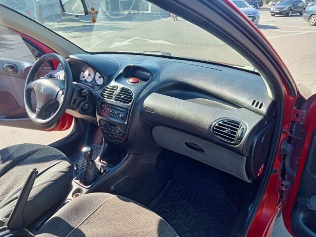 Пежо 206 2008 в Одессе на Automoto.ua Красный Пежо 206, объемом двигателя 1.4 л и пробегом 280 тыс. км за 3000 $, фото 9 на Automoto.ua