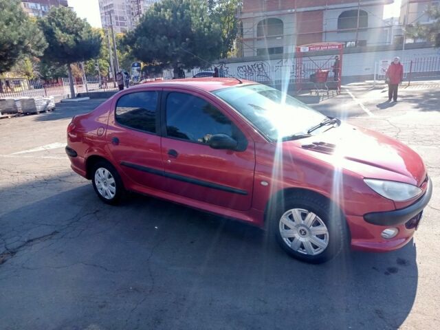 Пежо 206 2008 в Одессе на Automoto.ua Красный Пежо 206, объемом двигателя 1.4 л и пробегом 280 тыс. км за 3000 $, фото 4 на Automoto.ua