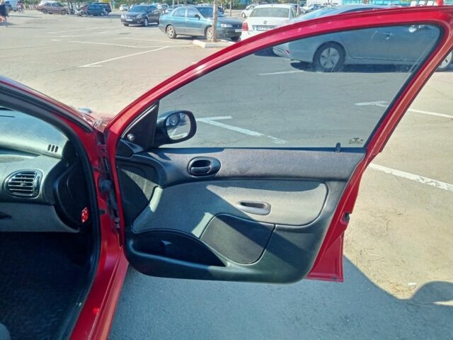 Пежо 206 2008 в Одессе на Automoto.ua Красный Пежо 206, объемом двигателя 1.4 л и пробегом 280 тыс. км за 3000 $, фото 10 на Automoto.ua