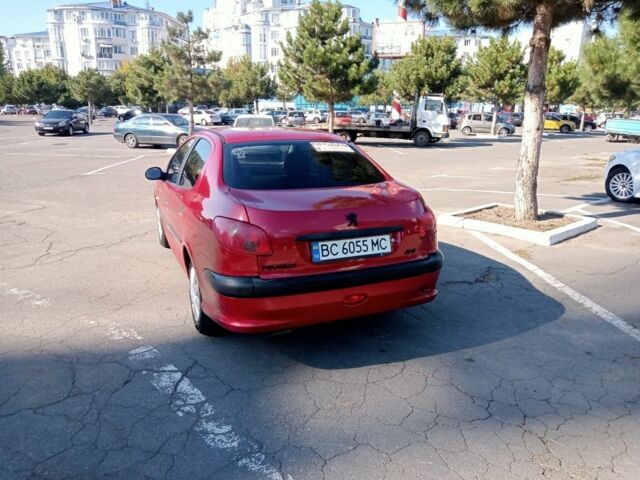 Пежо 206 2008 в Одессе на Automoto.ua Красный Пежо 206, объемом двигателя 1.4 л и пробегом 280 тыс. км за 3000 $, фото 3 на Automoto.ua