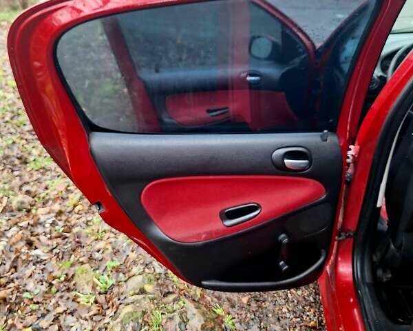 Красный Пежо 206, объемом двигателя 1.36 л и пробегом 226 тыс. км за 3799 $, фото 22 на Automoto.ua