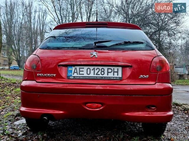 Красный Пежо 206, объемом двигателя 1.36 л и пробегом 226 тыс. км за 3799 $, фото 54 на Automoto.ua