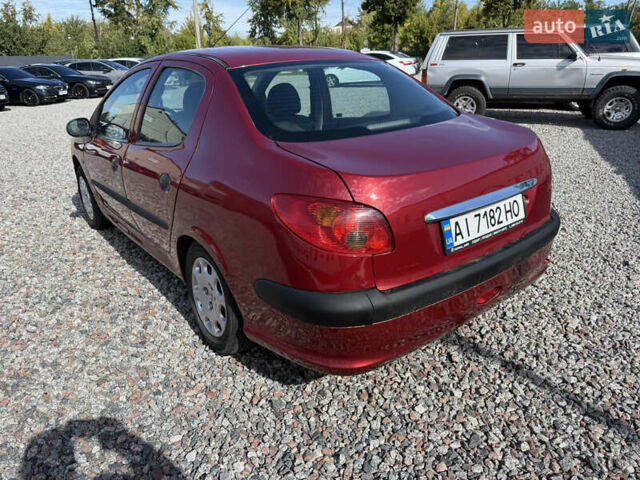 Красный Пежо 206, объемом двигателя 1.36 л и пробегом 116 тыс. км за 3500 $, фото 6 на Automoto.ua