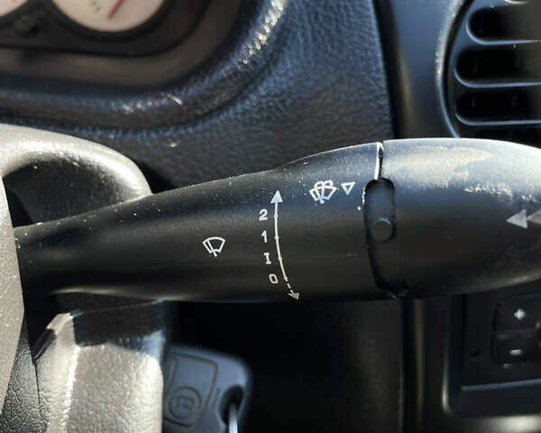 Пежо 206 2008 в Одессе на Automoto.ua Красный Пежо 206, объемом двигателя 1.36 л и пробегом 280 тыс. км за 3500 $, фото 14 на Automoto.ua