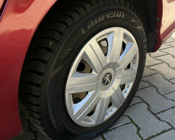 Пежо 206 2008 в Одессе на Automoto.ua Красный Пежо 206, объемом двигателя 1.36 л и пробегом 280 тыс. км за 3500 $, фото 5 на Automoto.ua