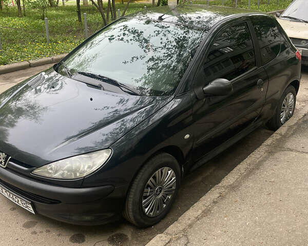 Пежо 206, об'ємом двигуна 1.4 л та пробігом 215 тис. км за 2700 $, фото 2 на Automoto.ua